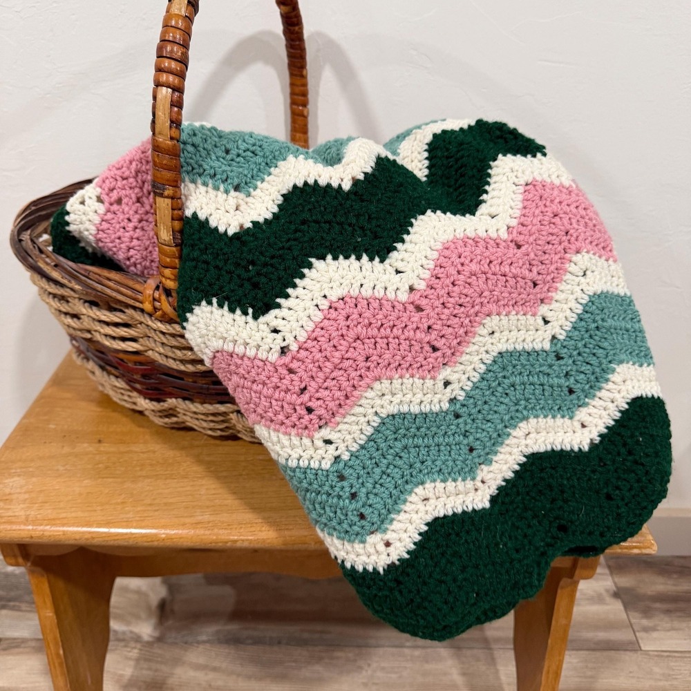 Hand Crocheted Vintage Chevron‎ Afghan Blanket Green Pink Cream Striped Throw